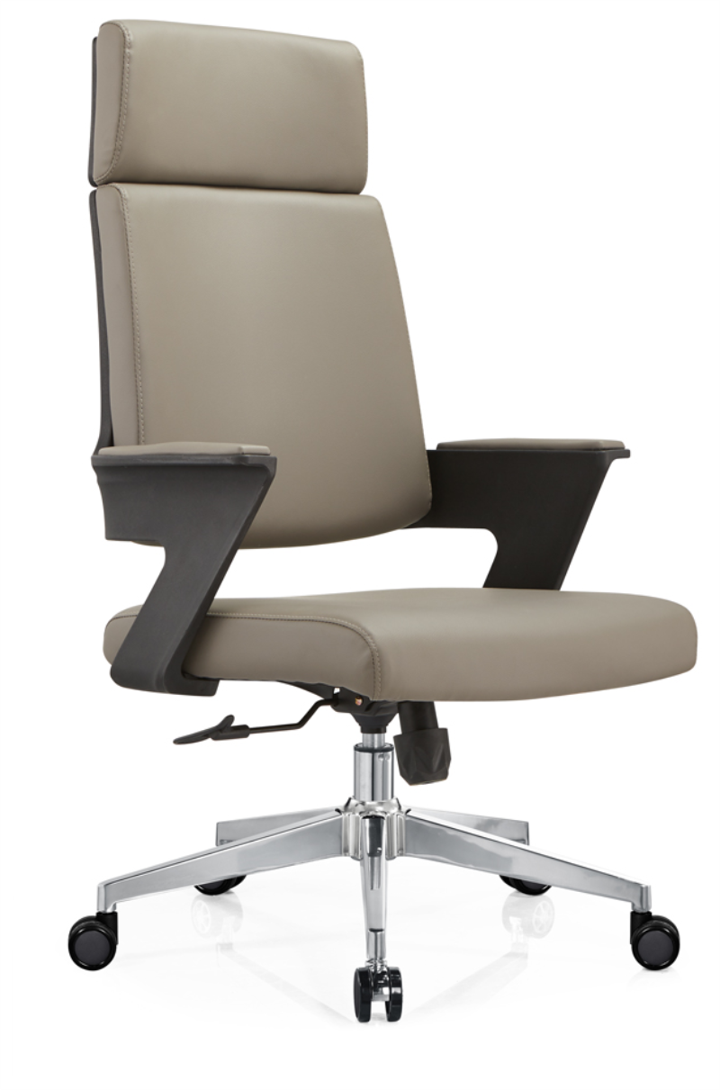 Mesh Chair vs Leather Chair: Which Is Better for Your Office?